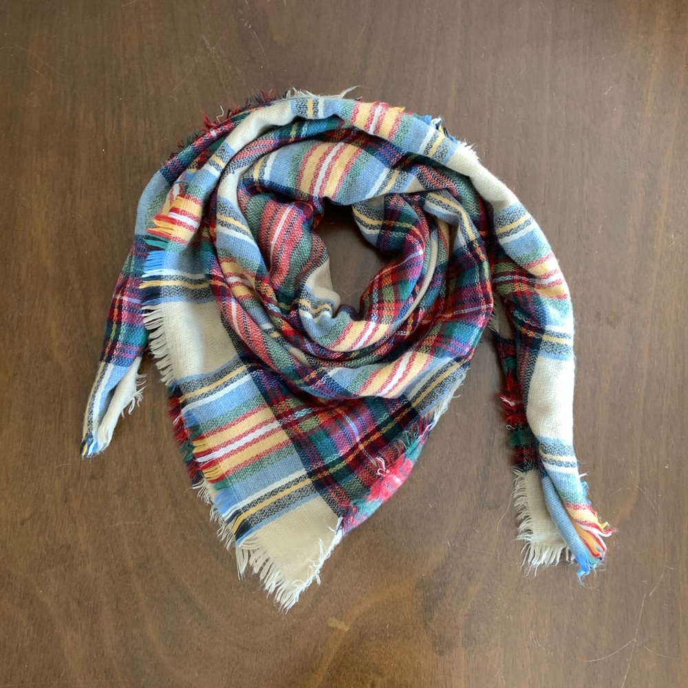 Oversized cozy blanket scarf 🧣